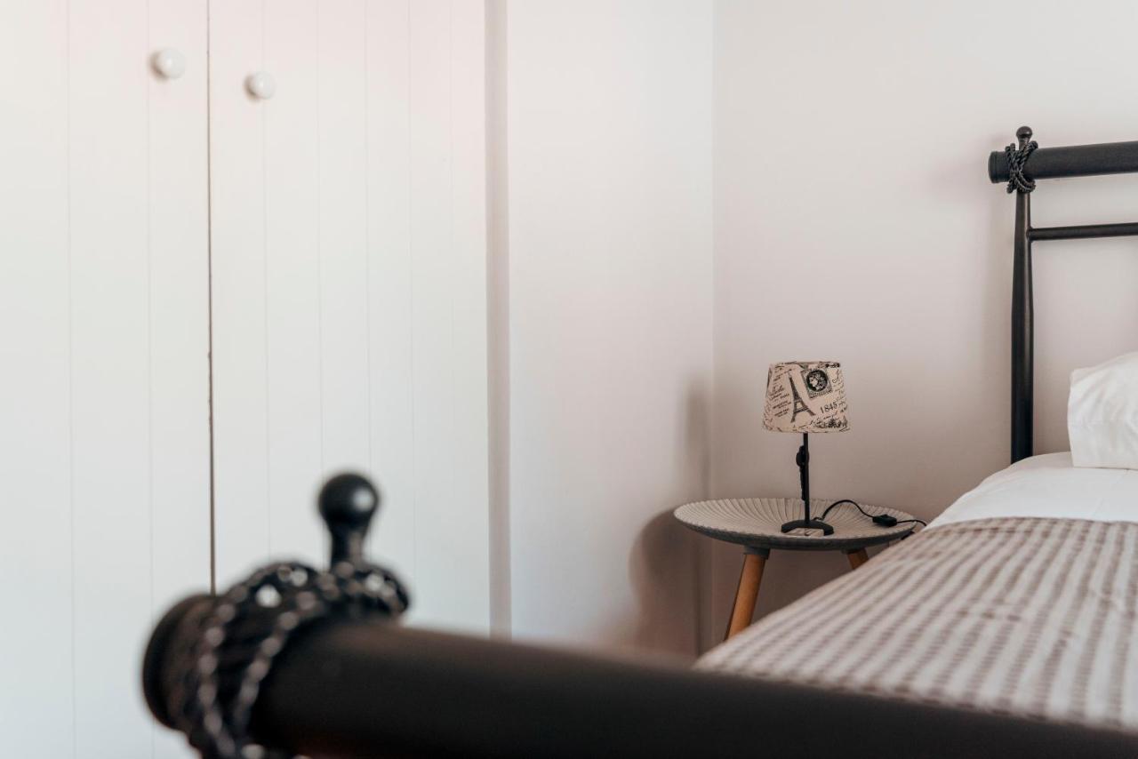 Comfortable 2 Bd Apartment Close To Athens Archeological Museum Esterno foto