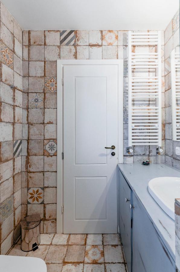 Comfortable 2 Bd Apartment Close To Athens Archeological Museum Esterno foto